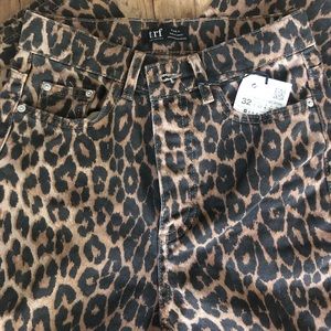 ZARA Leopard print denim jeans. Size 0. NWT.
